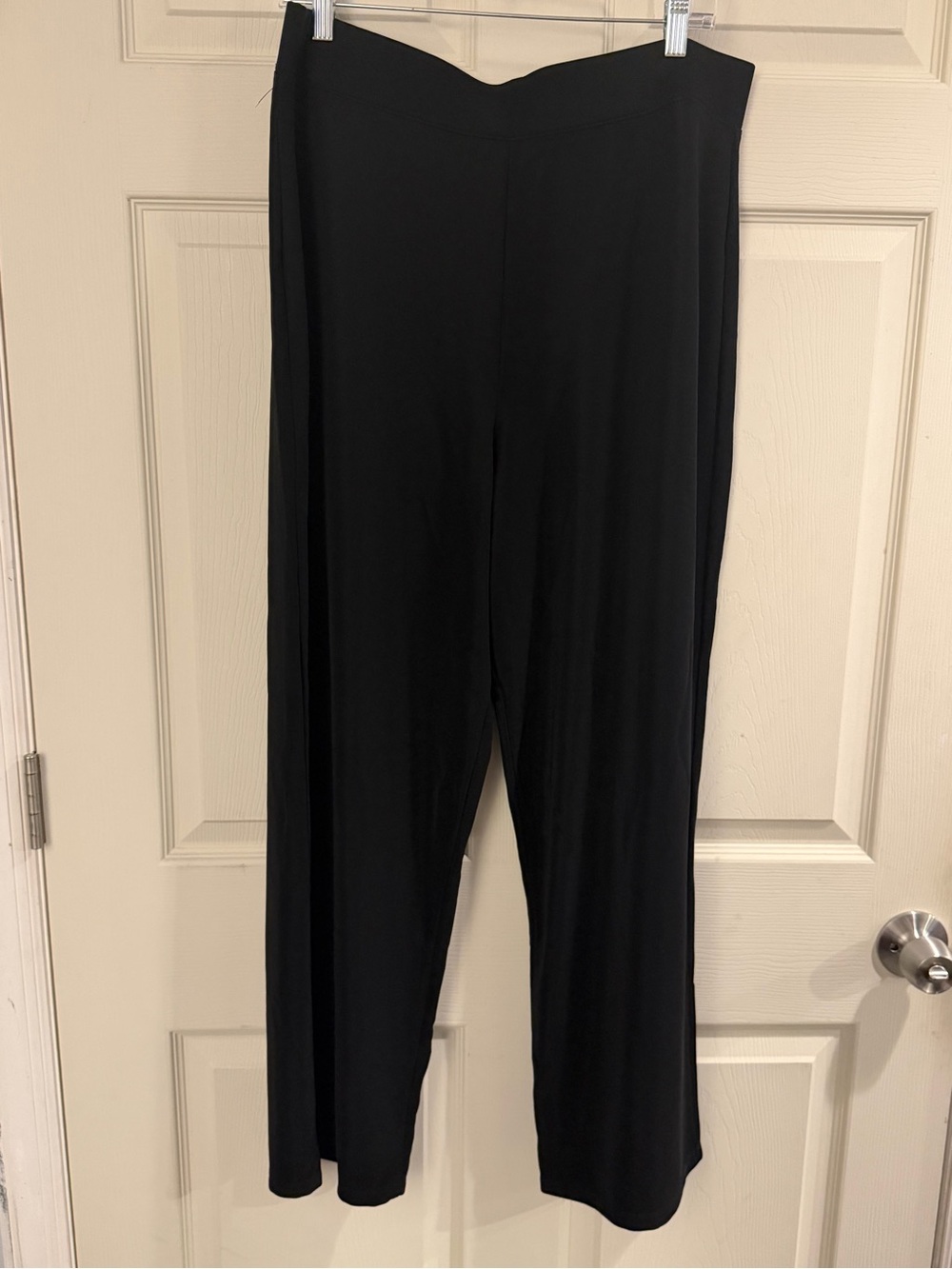 Black Women's Wide-Leg Stretch Pants